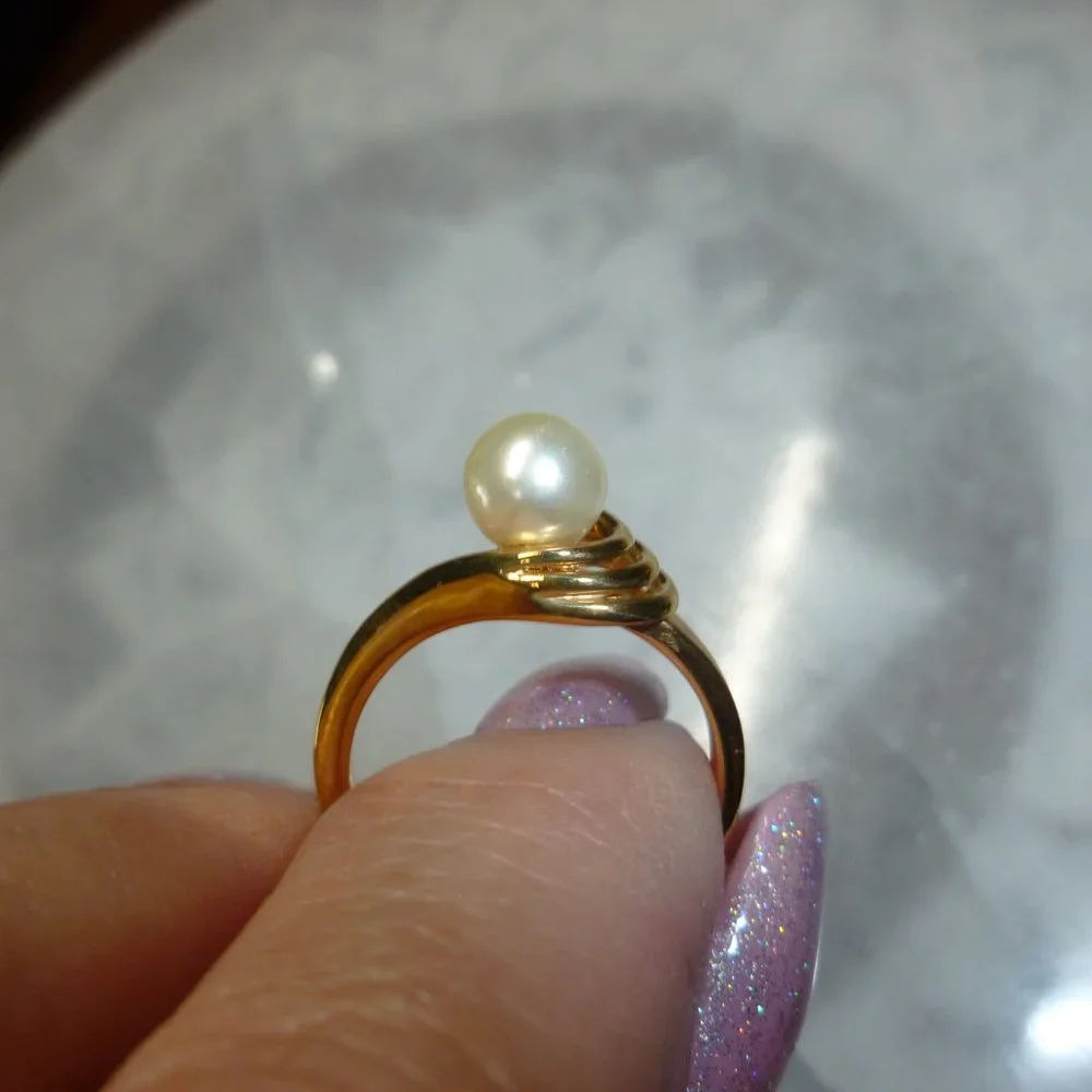 18k Gold Electroplate Natural Pearl Dolphin Ore Ring - Picture 6 of 12